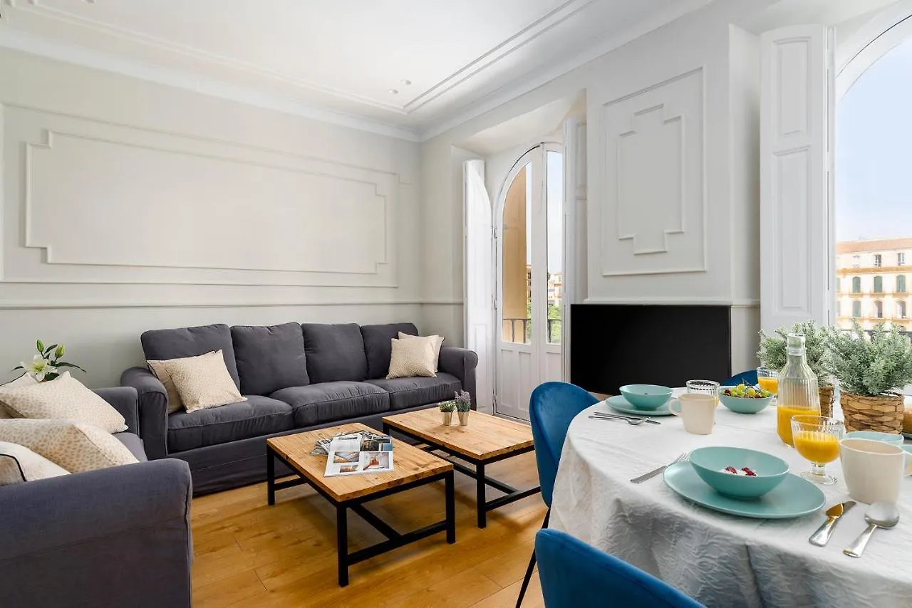 Apartamento Plaza De La Merced 4 Habitaciones Malaga Spain